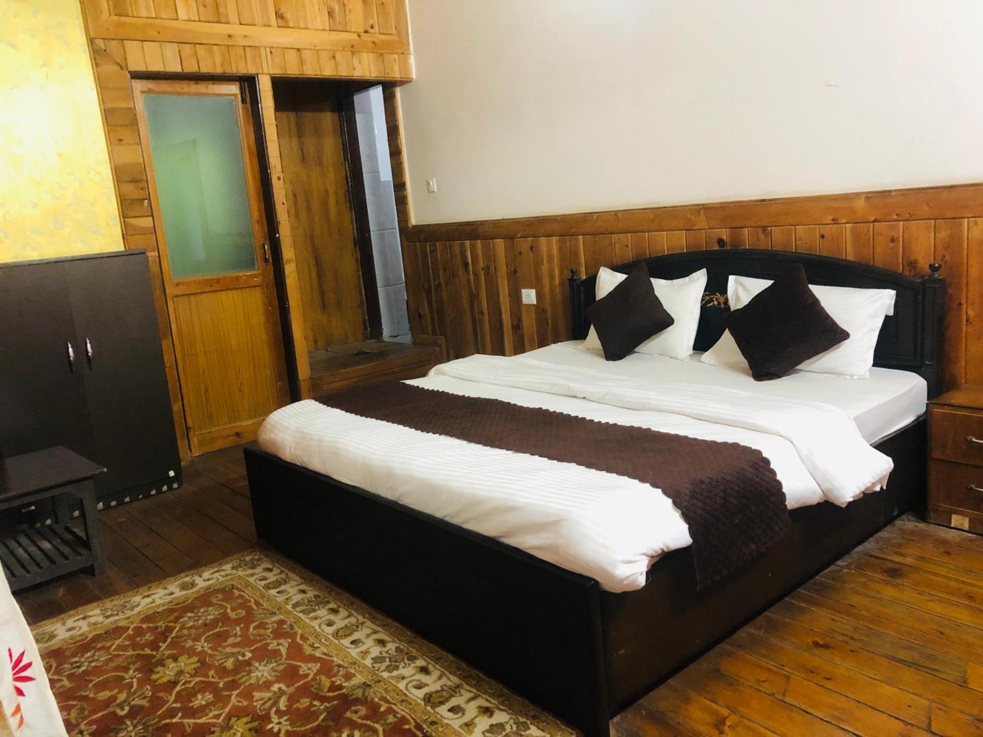 The Canadian Woods Resort Nainital Exterior photo